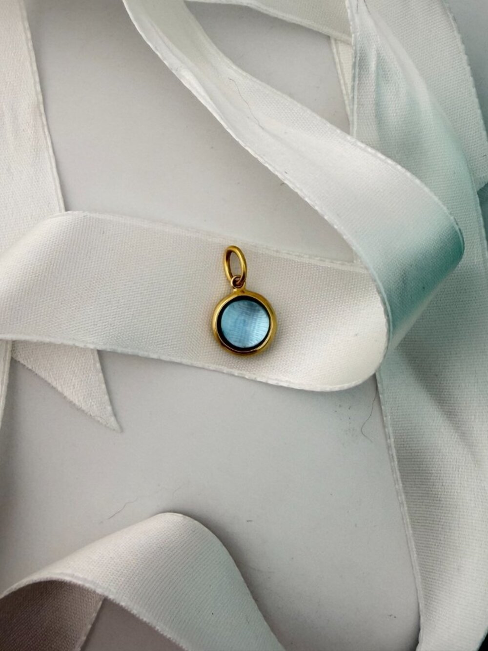 Tiffany & Co. 18k Blue Topaz Paloma Picasso Dot Charm 2g Yellow Gold